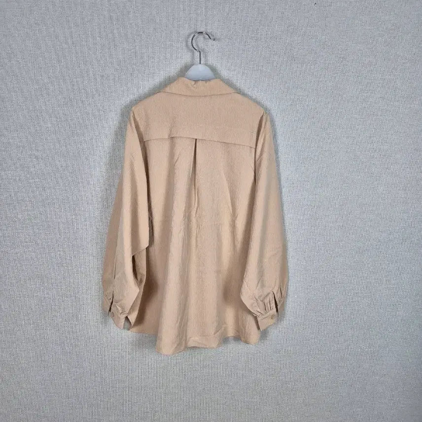 [BUNJANG] Modern Beige Shirt Blouse / 