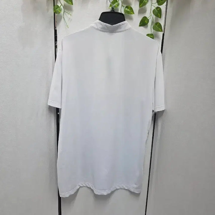 [BUNJANG] PAT Two-Tone Half-Zip T-Shirt / PAT반집업티셔츠