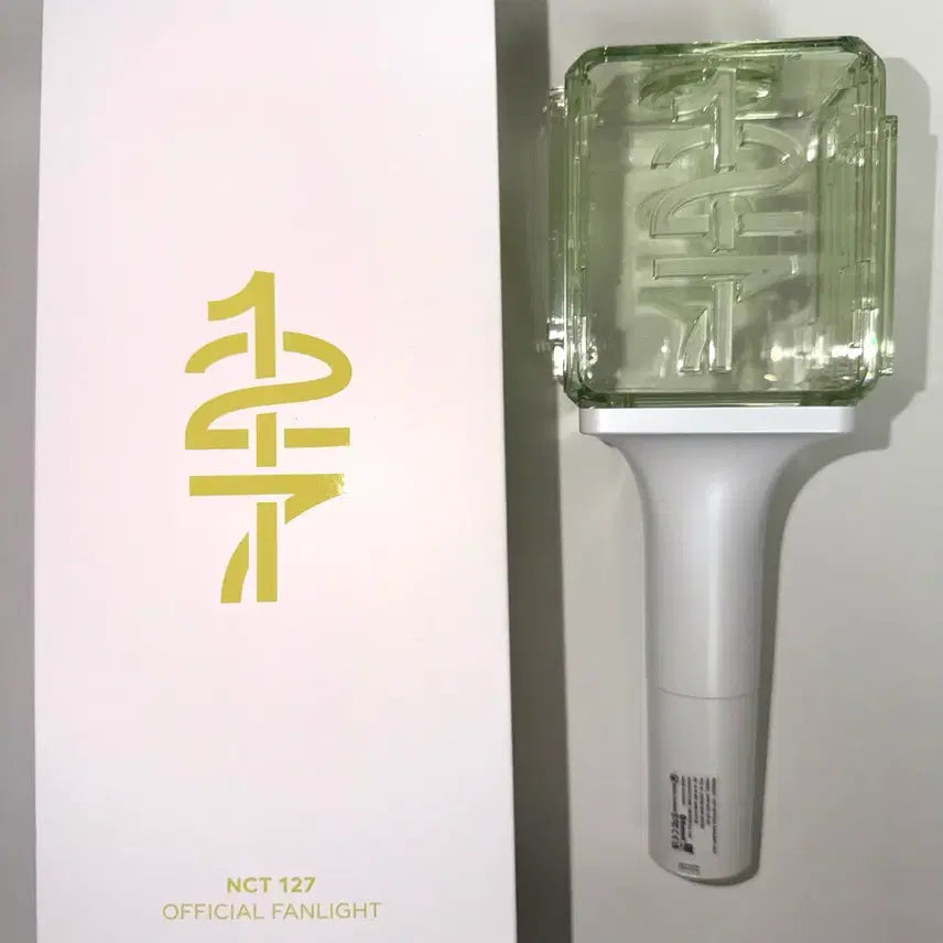 [BUNJANG] NCT 127 New Lightstick / 엔시티127 뉴응원봉 믐뭔봄 양도