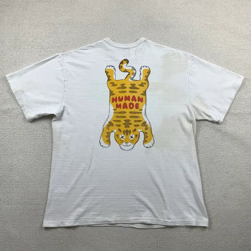 [BUNJANG] Human Made x Kaws Tiger T-Shirt White / 휴먼메이드 x 카우스 타이거 티셔츠 화이트