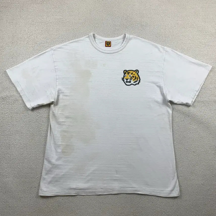 [BUNJANG] Human Made x Kaws Tiger T-Shirt White / 휴먼메이드 x 카우스 타이거 티셔츠 화이트