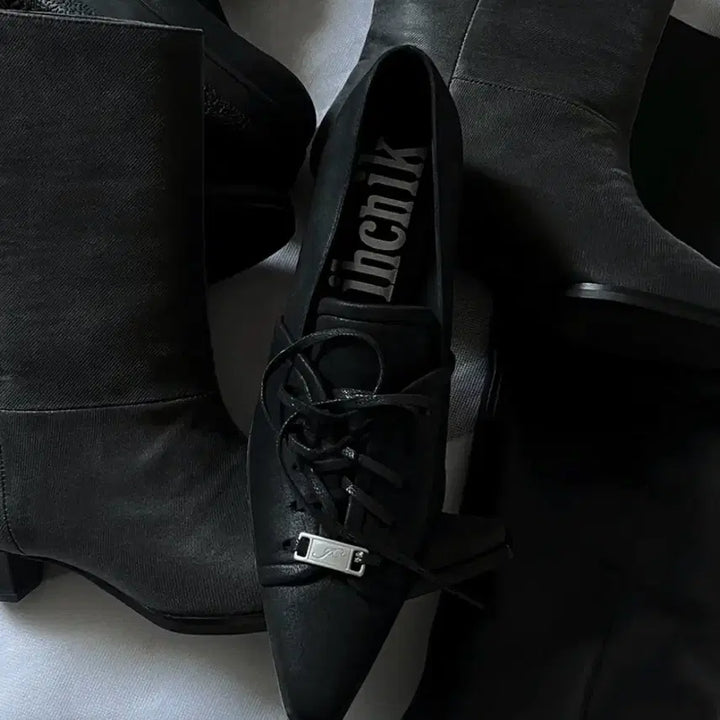 [BUNJANG] Iconic 011 Lace Heels / 이크닉 011 iconic lace heels