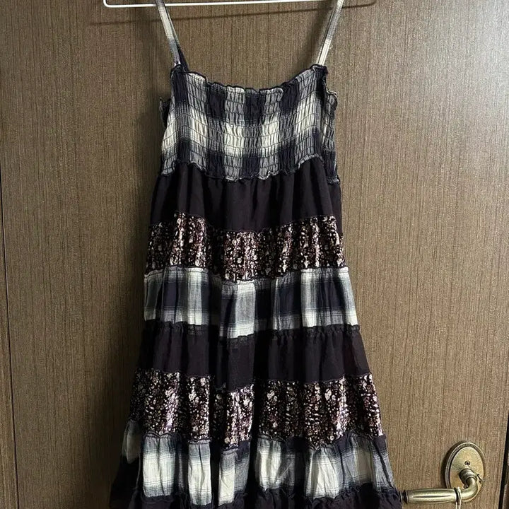 [BUNJANG] Cocobori Flower Vintage Midi Dress / 코코모리 플라워 빈티지 미디 원피스