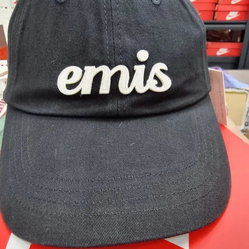 [BUNJANG] EMIS Appliqué Ball Cap Black / 이미스 아플리케 볼캡 블랙 새상품