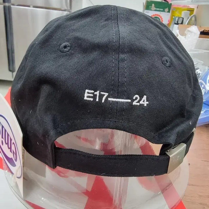 [BUNJANG] EMIS Appliqué Ball Cap Black / 이미스 아플리케 볼캡 블랙 새상품