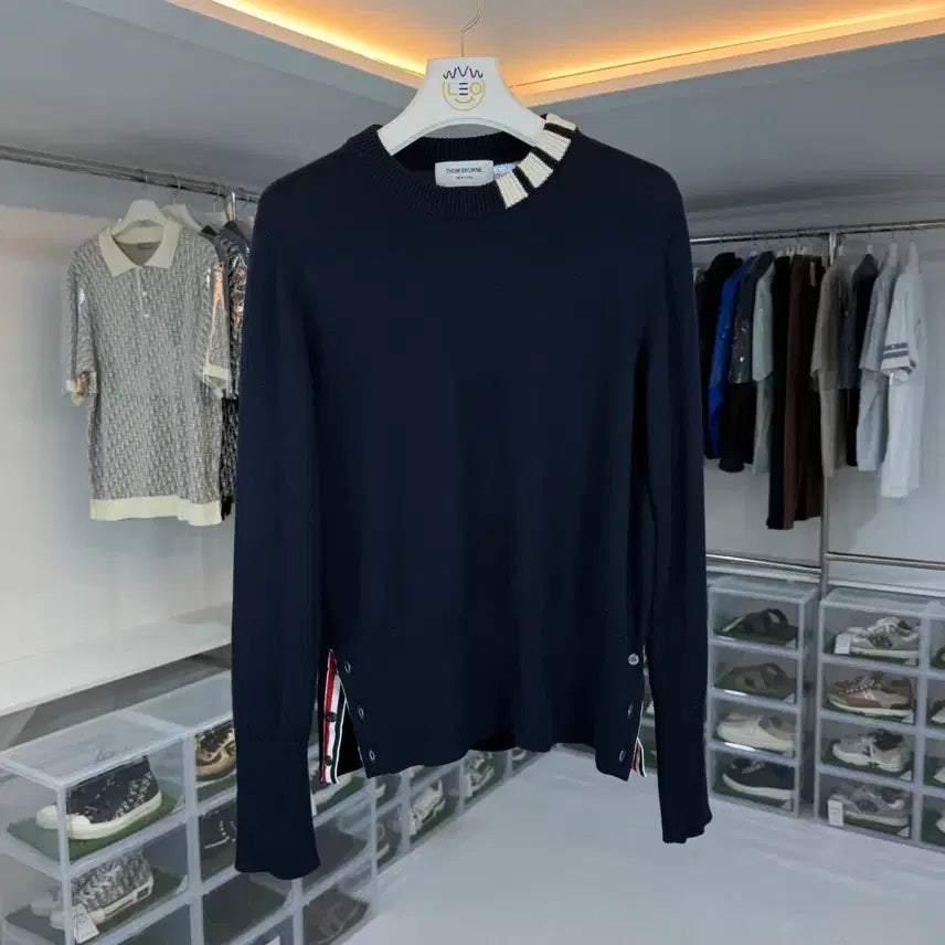 [BUNJANG] LEOWVW Thom Browne Jacquard Diagonal Neck Wool Knit / [리오브] 톰브라운 자카드 사선넥 울 니트