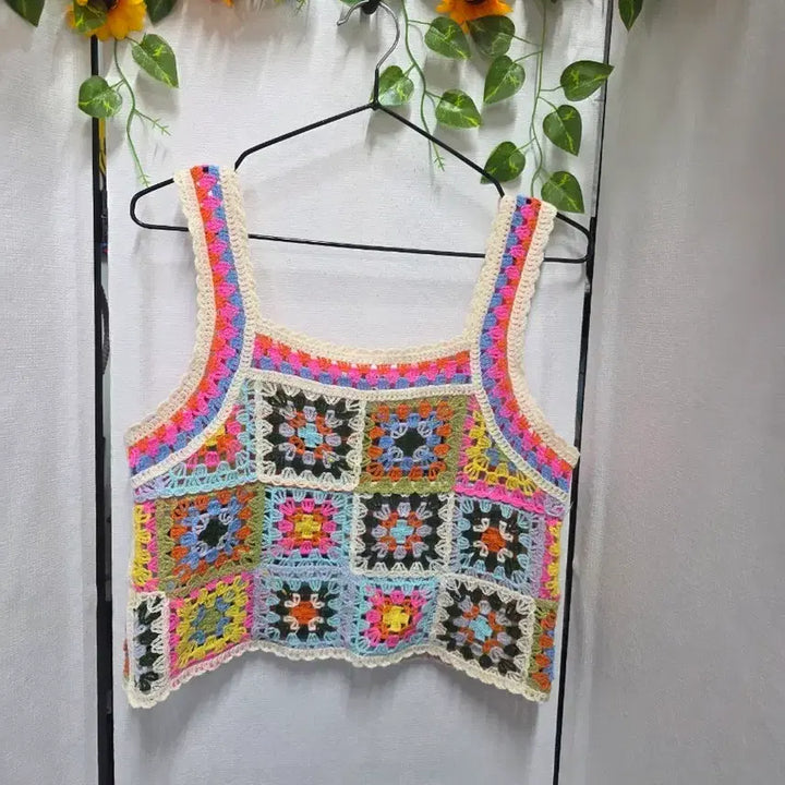 [BUNJANG] Belly Girl Knit Sleeveless Top / 벨니걸니트민소매