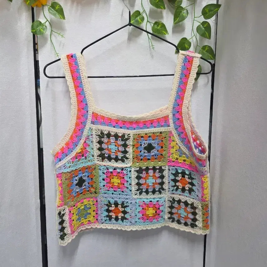 [BUNJANG] Belly Girl Knit Sleeveless Top / 벨니걸니트민소매