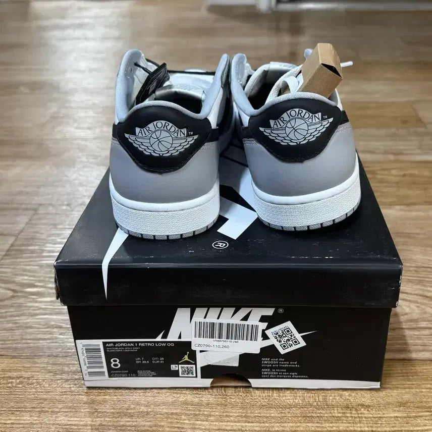 [BUNJANG] Nike Air Jordan 1 Low Wolf Grey and White / 260)나이키 에어 조던 1 로우 울프그레이 앤 화이트