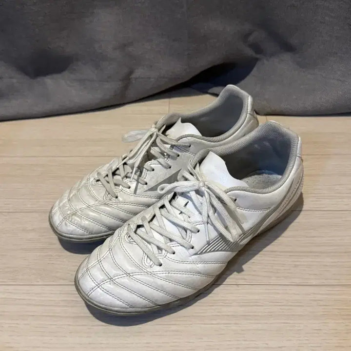 [BUNJANG] Mizuno Monarcida Neo Select Futsal Shoes 260 / 미즈노 풋살화 모나르시다 네오2 셀렉트 260