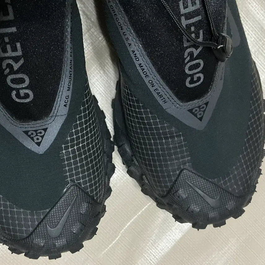 [BUNJANG] Nike ACG Mountain Fly Gore-Tex Black (270mm) / 나이키 ACG 마운틴 플라이 고어텍스 블랙 270