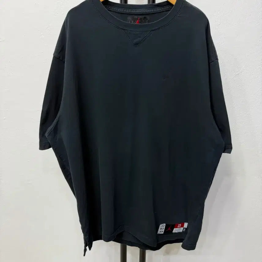 [BUNJANG] Nike Jordan 23 Oversized Black T-Shirt XL / 정품) 나이키 조던 23 오버핏 블랙 반팔티 XL