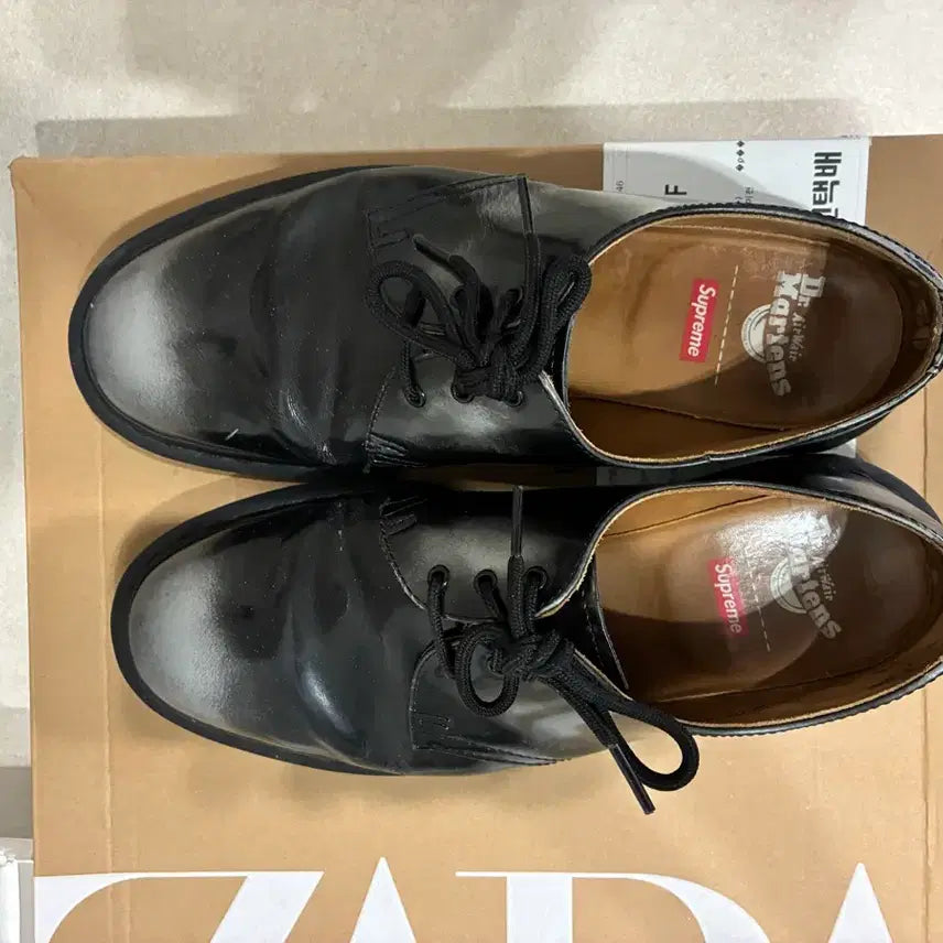 [BUNJANG] Supreme x Dr. Martens Collaboration Shoes (UK 8 / 270mm) / 슈프림 닥터마틴 270(uk8)