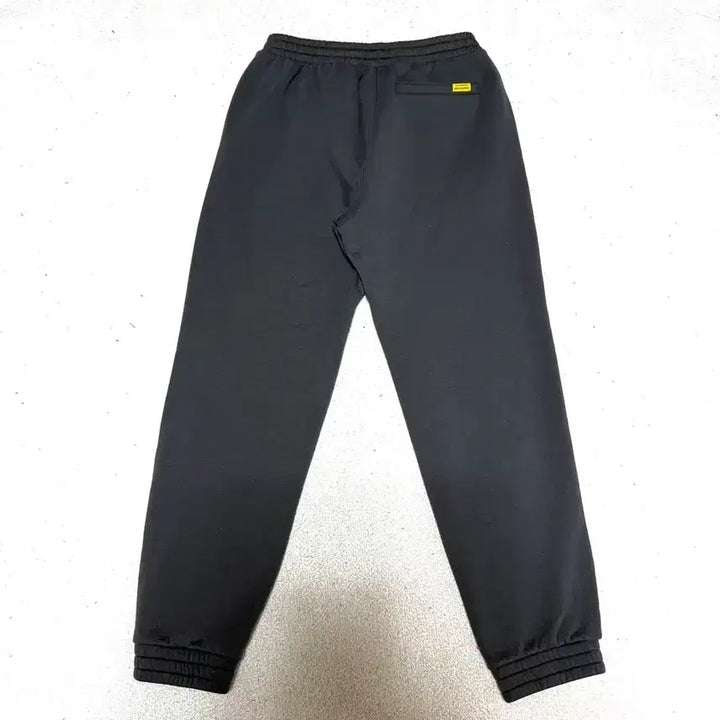 [BUNJANG] National Geographic Training Jogger Pants Charcoal / [M,95]내셔널지오그래픽 트레이닝 조거팬츠 바지 차콜