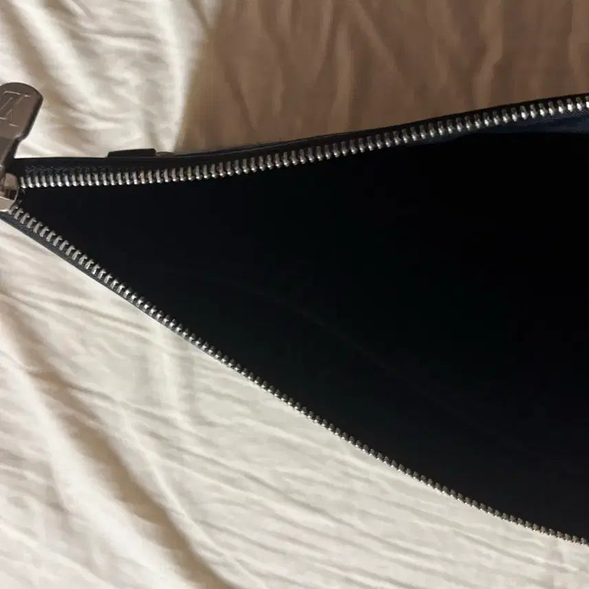 [BUNJANG] Louis Vuitton Damier Clutch Black / 루이비통 다미에 클러치 블랙