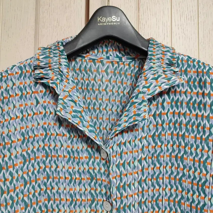 [BUNJANG] Kayesu Pattern Blouse (Various Styles) / 김연주 kayesu 플리츠 블라우스