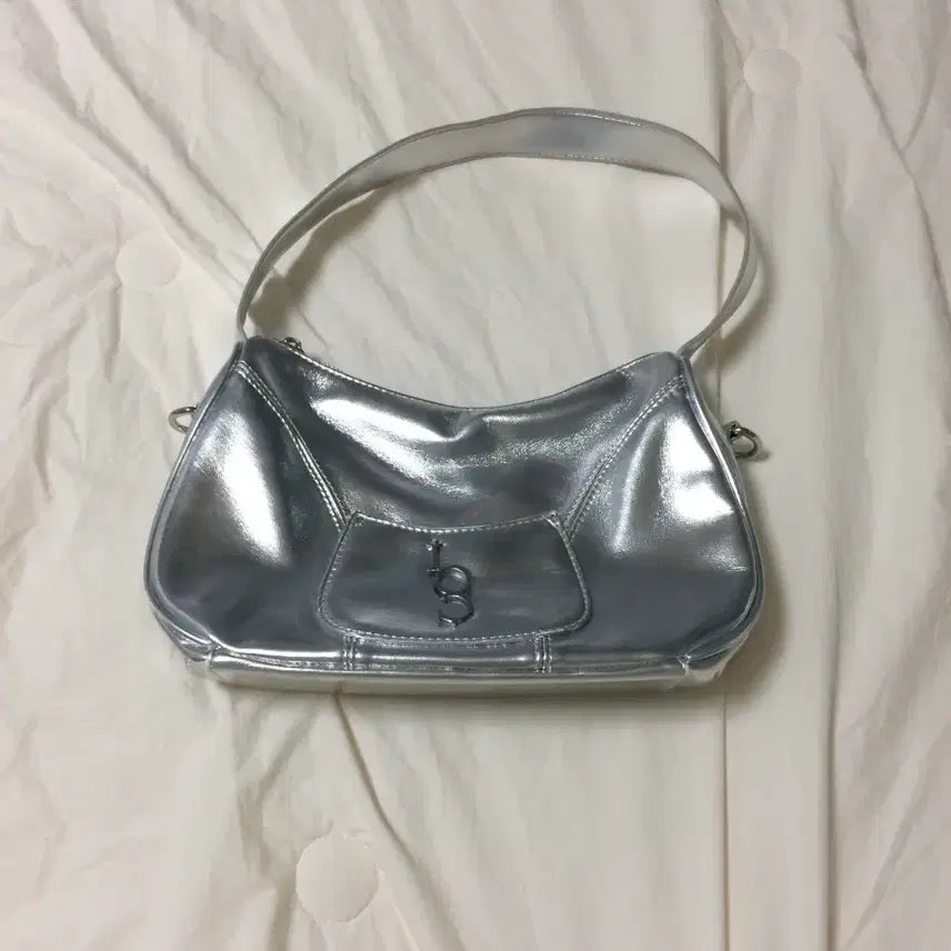 [BUNJANG] Illigo Signature Bag Silver / 일리고 시그니처 백 실버