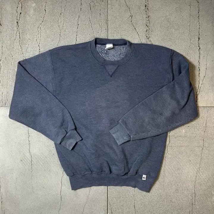[BUNJANG] Russell Athletic Sweatshirt M / 러셀애슬레틱 맨투맨 m