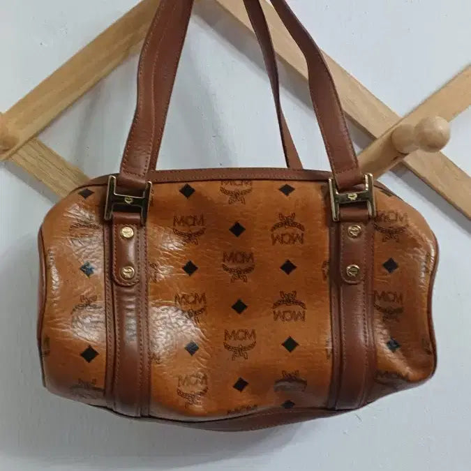 [BUNJANG] MCM Logo Pattern Tote Bag with Keyring / 엠시엠 상태A