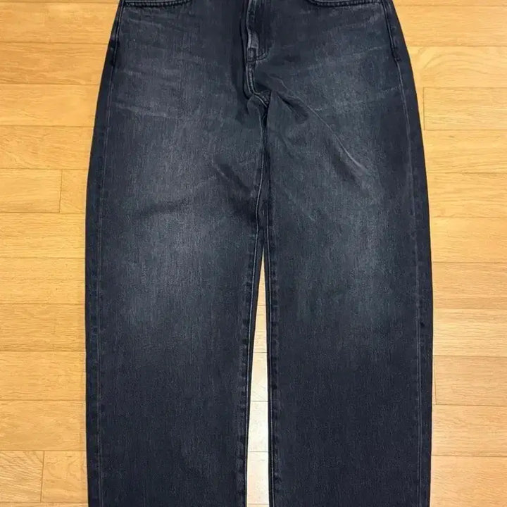 [BUNJANG] Uniqlo Baggy Jeans Black Denim 30 / 유니클로 배기진 흑청 30