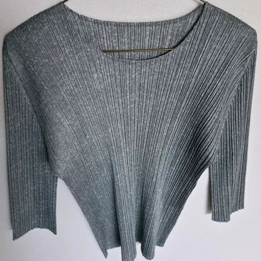 [BUNJANG] Pleats Please Gray 3/4 Sleeve Top / 플리츠플리즈상의