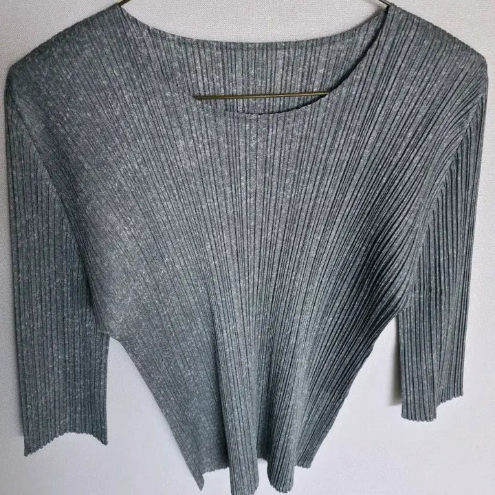 [BUNJANG] Pleats Please Gray 3/4 Sleeve Top / 플리츠플리즈상의