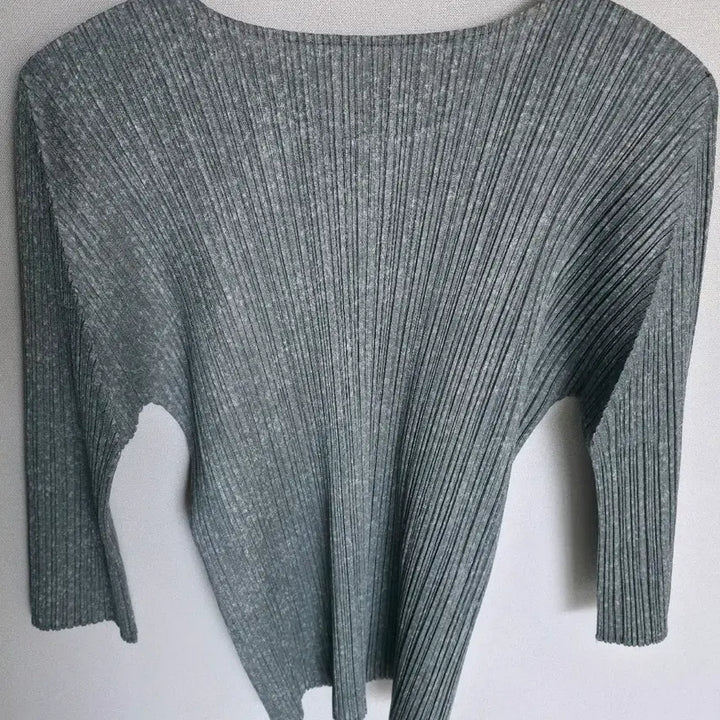 [BUNJANG] Pleats Please Gray 3/4 Sleeve Top / 플리츠플리즈상의
