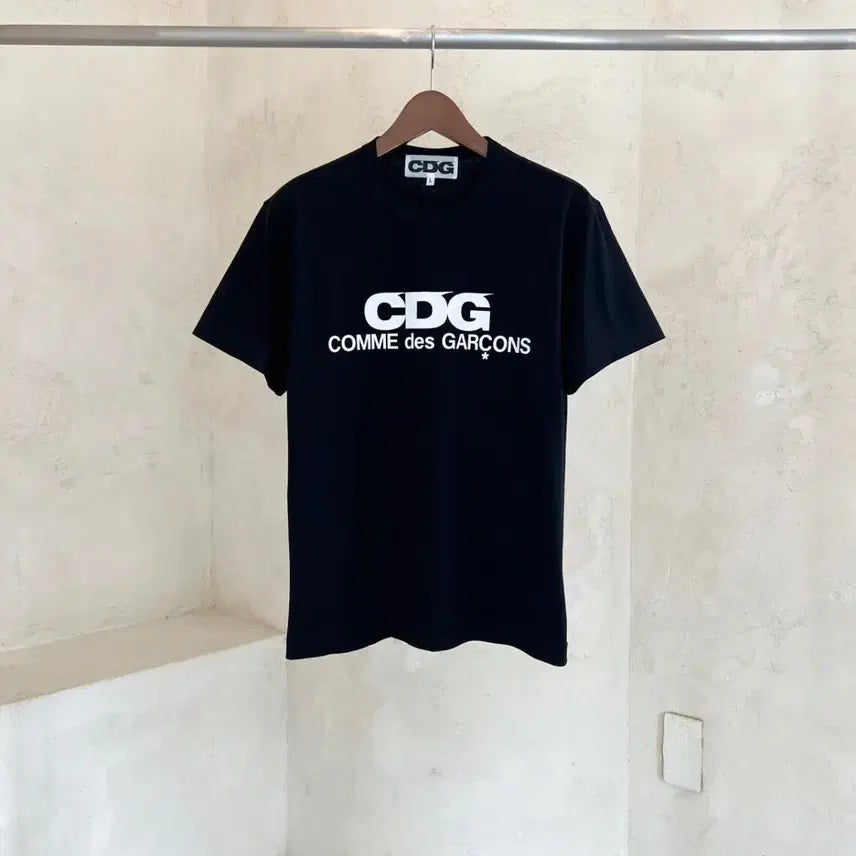 [BUNJANG] Comme des Garçons CDG Logo Print Short Sleeve T-Shirt / 꼼데가르송 CDG 로고 프린트 반팔티