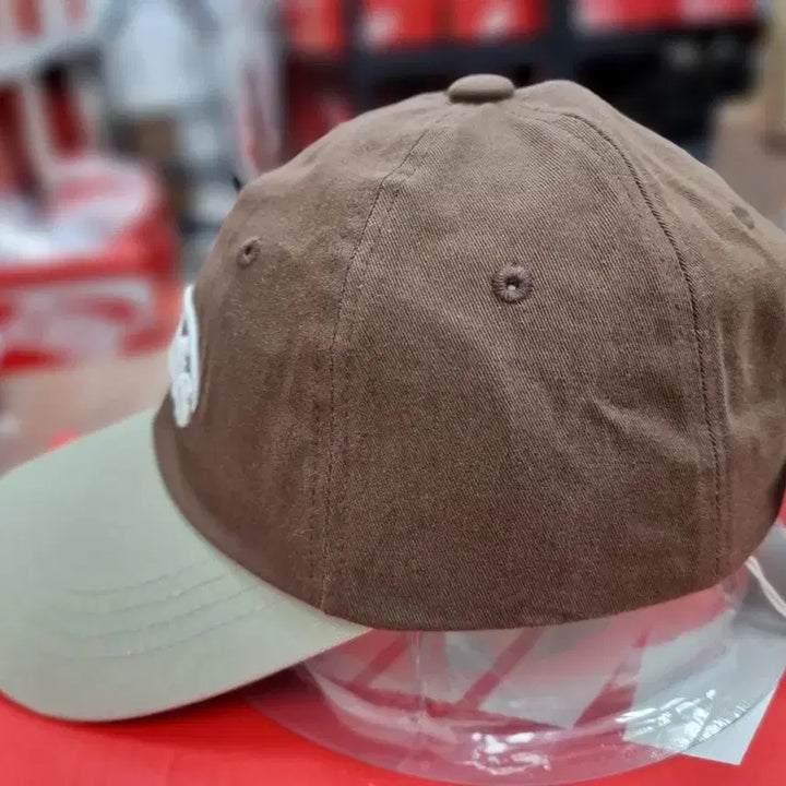 [BUNJANG] Emis Embroidered Logo Ball Cap Color Block Brown / 이미스 자수로고 볼캡 배색브라운 새상품