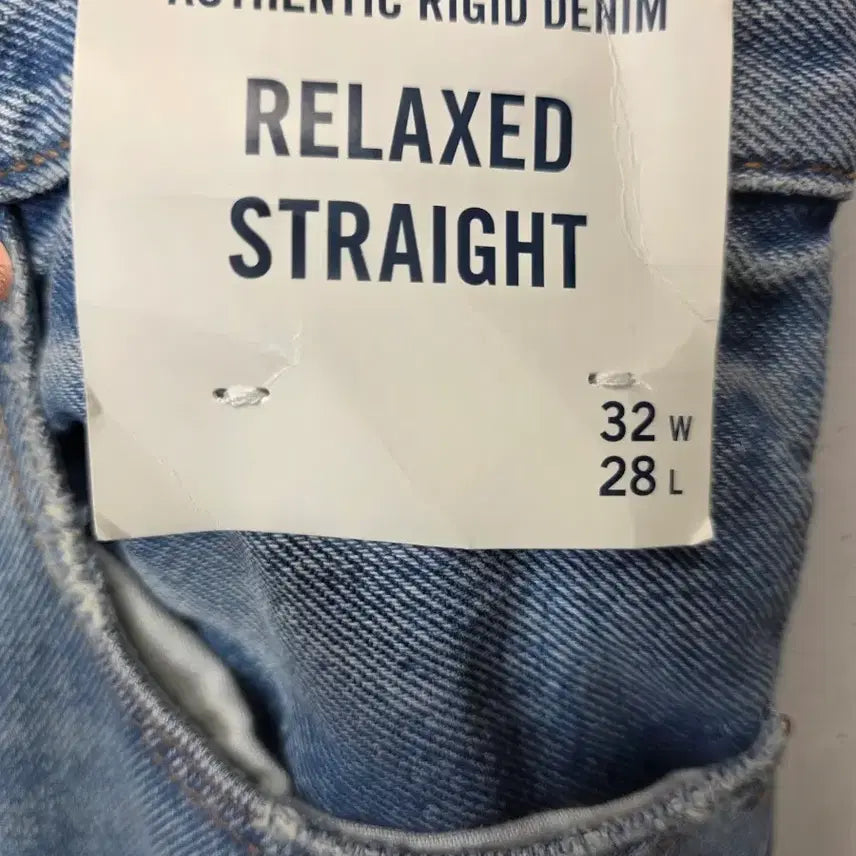[BUNJANG] Abercrombie &amp; Fitch Relaxed Straight Jeans 32/28 / 아베크롬비 릴렉스 스트레이트 청바지 32/28