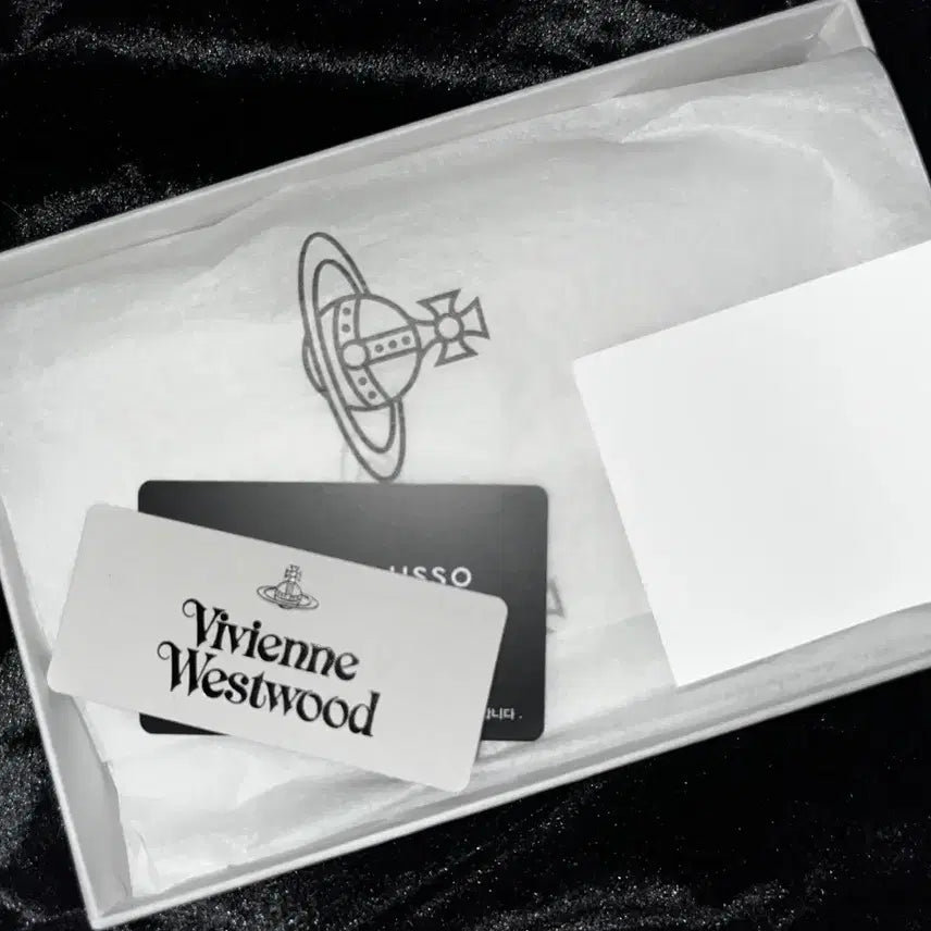 [BUNJANG] Vivienne Westwood Nappa Heart Wristlet Black Mini Bag / 정품)비비안 웨스트우드 나파 하트 리스틀릿 블랙 미니백 미니가방