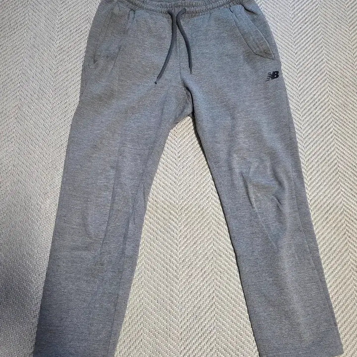 [BUNJANG] New Balance Sweatpants M Size / 뉴발란스 스웻팬츠m사이즈