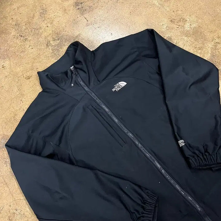 [BUNJANG] The North Face Black Windbreaker Jacket / [정품/110] 노스페이스 블랙 바람막이 자켓