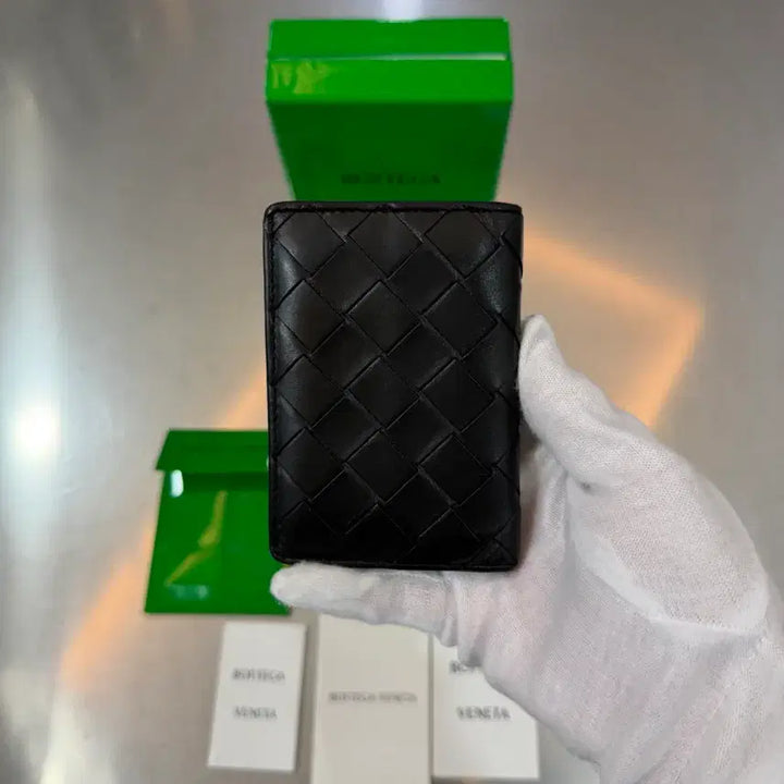 [BUNJANG] Bottega Veneta Intrecciato Leather Flap Card Holder / [리오브] 보테가베네타 인트레치아토 레더 플랩 카드지갑