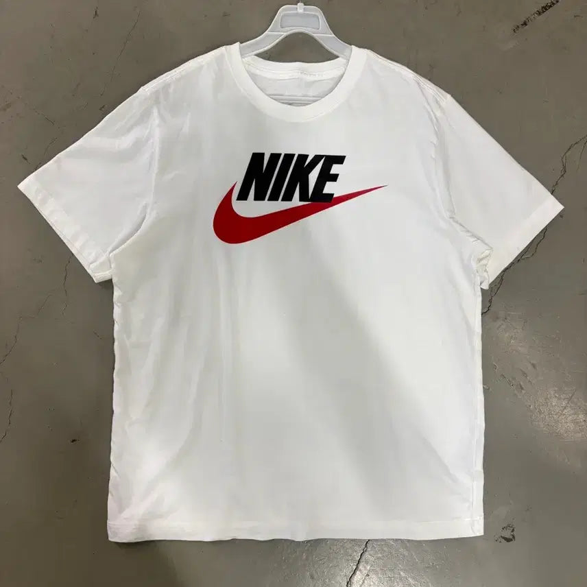 [BUNJANG] Nike Big Logo T-Shirt XL / 만원샵 나이키 빅로고 반팔티 XL