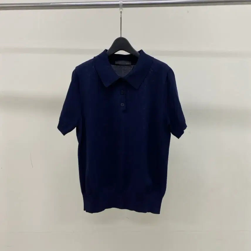 [BUNJANG] ZARA Navy Knit Collar Short Sleeve T-Shirt / [자라] 도톰한 네이비 니트 카라 반팔티 (66추천)
