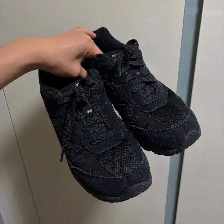 [BUNJANG] New Balance 993 Triple Black Running Shoes / 뉴발란스 993 트리플 블랙 240
