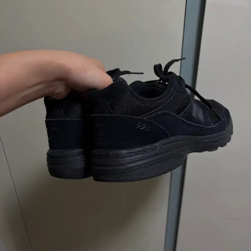 [BUNJANG] New Balance 993 Triple Black Running Shoes / 뉴발란스 993 트리플 블랙 240