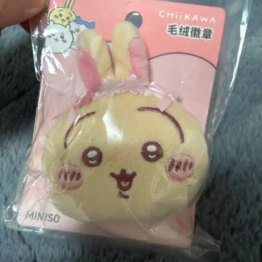 [BUNJANG] Miniso Usagi Sakura Season Plush Badge / 미니소 우사기 사쿠라 시즌 플러시 배지