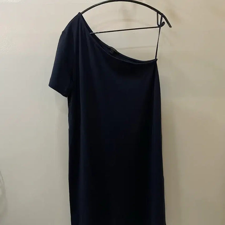 [BUNJANG] COS Off-Shoulder Mini Dress - Black / Cos 오프숄더 블랙 원피스