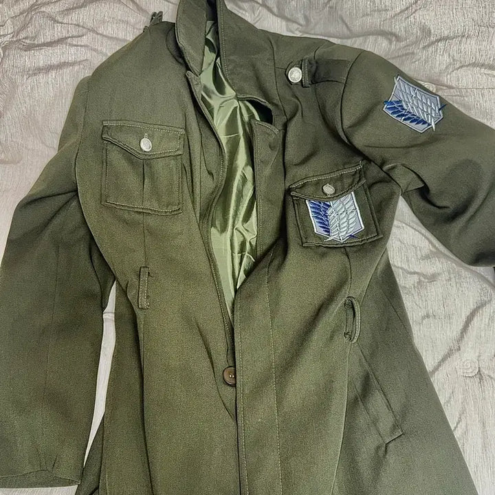[BUNJANG] Attack on Titan Hange Zoë Survey Corps Coat / 진격거 진격의 거인 한지조에 코트 / 조사병단 의상 판매