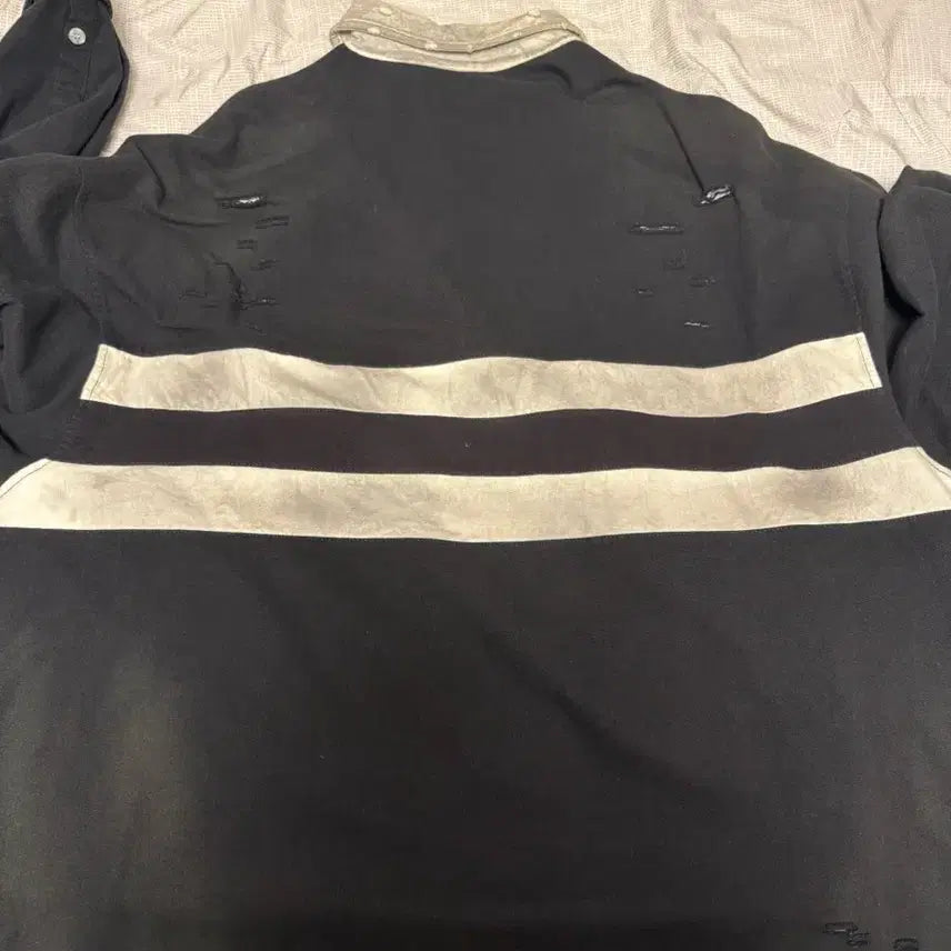 [SOLD OUT] [2] 프로젝트 gr 더티 폴로 셔츠 블랙