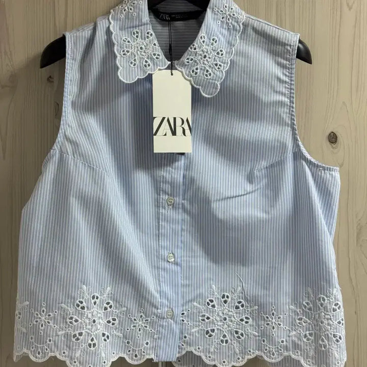 [BUNJANG] Zara Punching Embroidery Crop Shirt / 자라 펀칭 자수 크롭 셔츠 3564/164/044