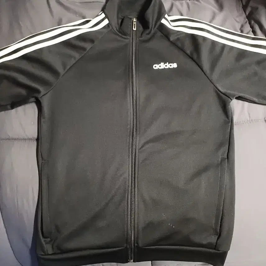 [BUNJANG] Adidas 3-Stripes Short Sleeve Track Top Black / 아디다스 삼선 반팔 트랙탑 블랙