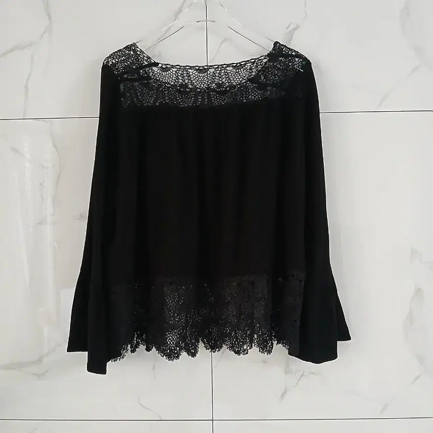 [BUNJANG] Sandro Black Lace Blouse / 산드로 블랙 레이스 블라우스