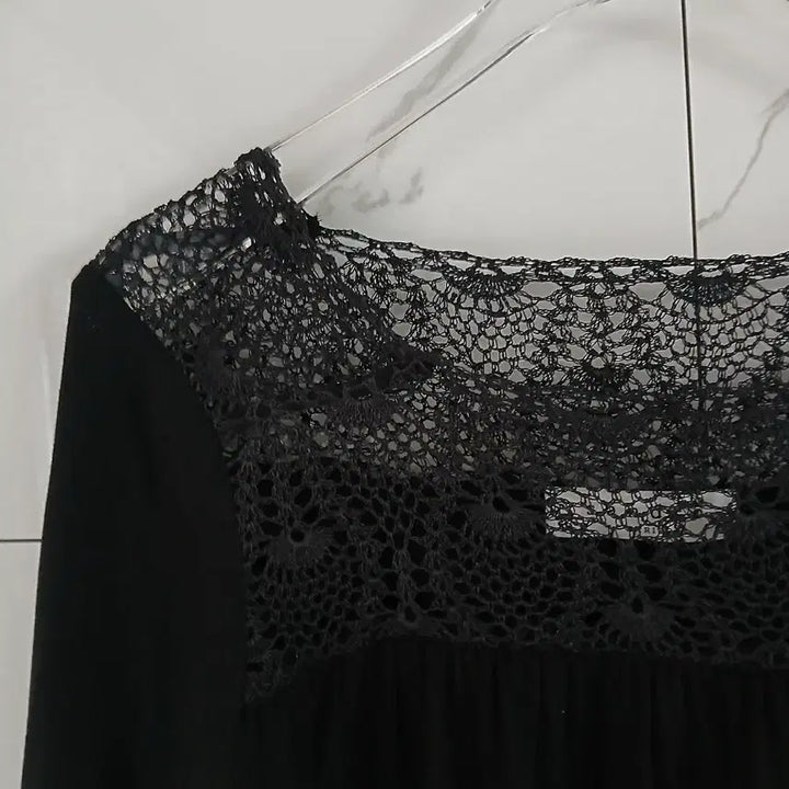 [BUNJANG] Sandro Black Lace Blouse / 산드로 블랙 레이스 블라우스