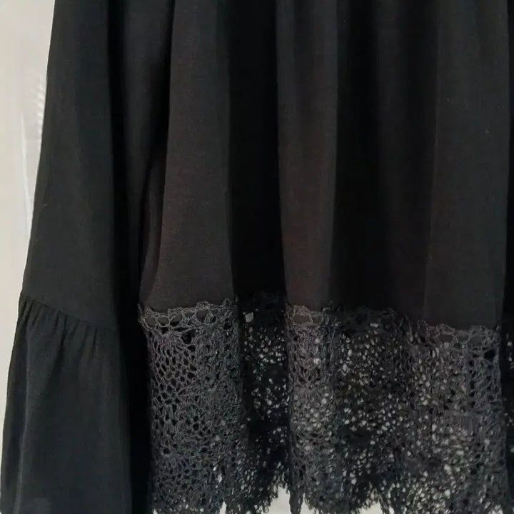 [BUNJANG] Sandro Black Lace Blouse / 산드로 블랙 레이스 블라우스