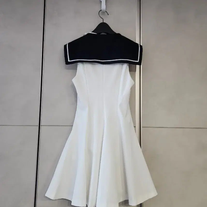 [BUNJANG] ZARA Sailor Collar Dress / 자라 세일러카라 원피스