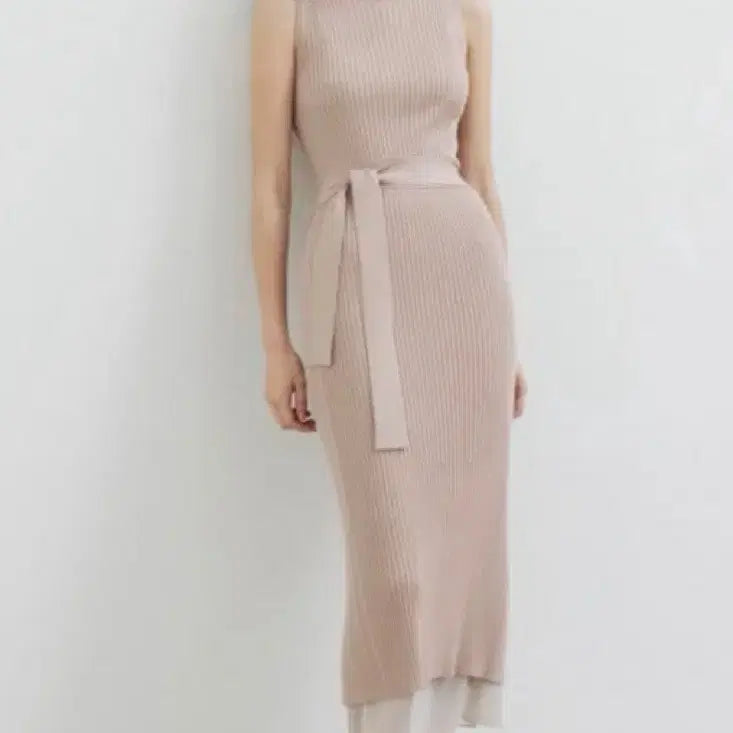 [BUNJANG] SIE Apron Sleeveless Dress Soy Beige S / SIE 시에 에이프런 원피스 슬리브리스 소이베이지S