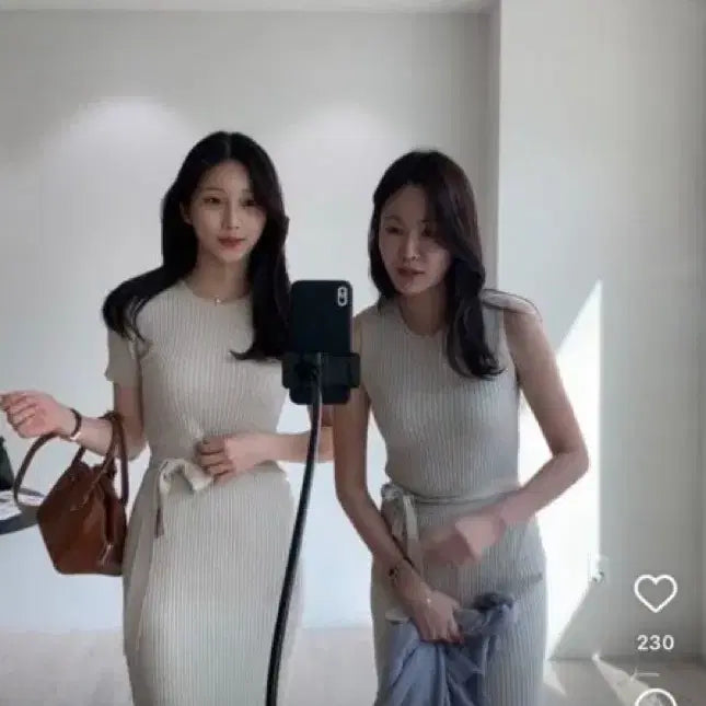 [BUNJANG] SIE Apron Sleeveless Dress Soy Beige S / SIE 시에 에이프런 원피스 슬리브리스 소이베이지S